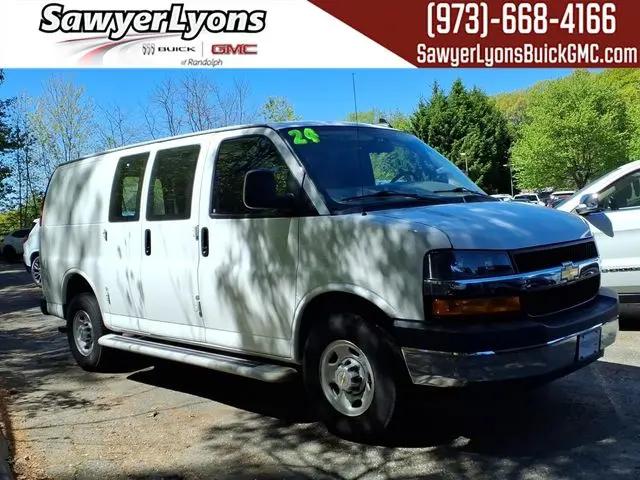 2024 Chevrolet Express Cargo Van RWD 2500 Regular Wheelbase WT for sale in Randolph, NJ