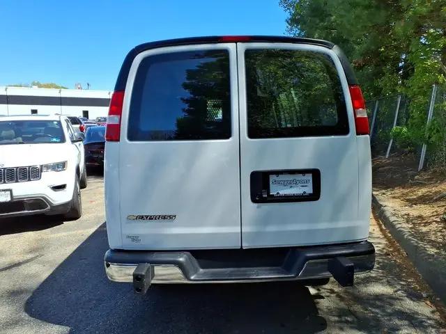 2024 Chevrolet Express Cargo Van RWD 2500 Regular Wheelbase WT