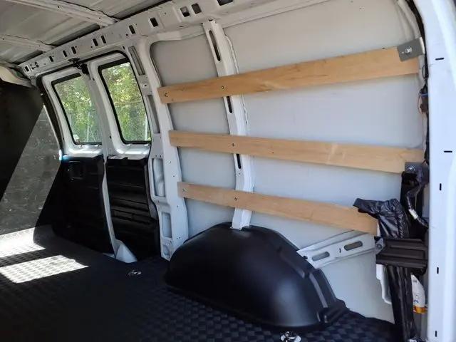 2024 Chevrolet Express Cargo Van RWD 2500 Regular Wheelbase WT