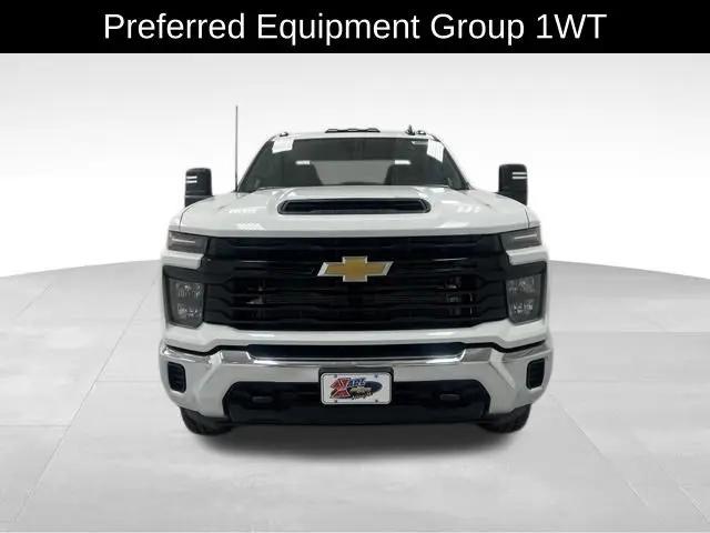 2026 Chevrolet Silverado 3500HD Crew Cab, Long Bed, WT Dual Rear Wheel, RWD