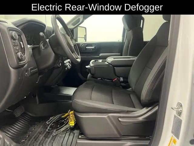 2026 Chevrolet Silverado 3500HD Crew Cab, Long Bed, WT Dual Rear Wheel, RWD