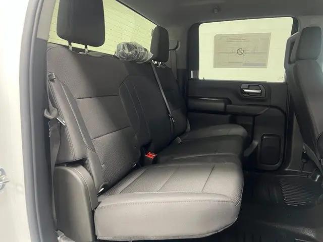 2026 Chevrolet Silverado 3500HD Crew Cab, Long Bed, WT Dual Rear Wheel, RWD
