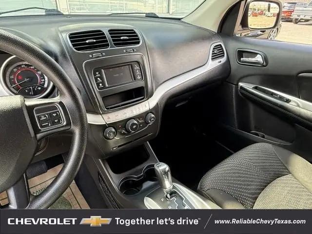 2019 Dodge Journey SE