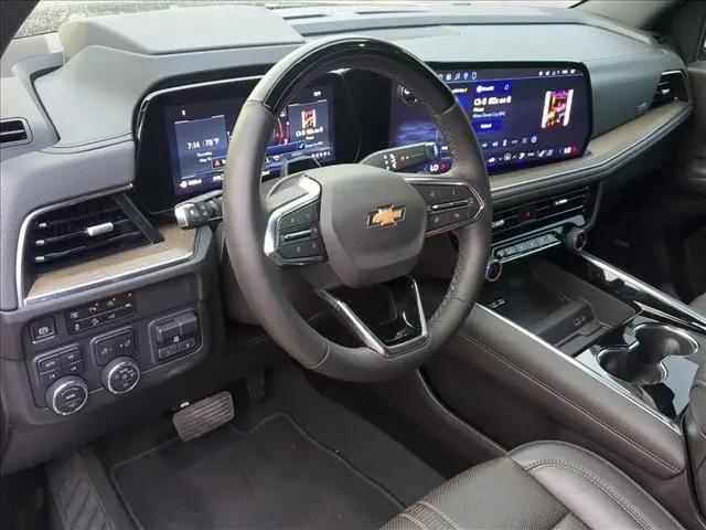 2025 Chevrolet Suburban 4WD High Country