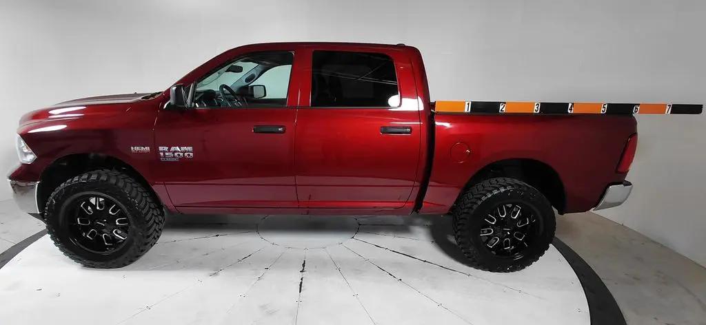 2023 Ram 1500 Classic SLT
