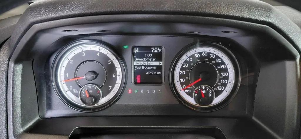 2023 Ram 1500 Classic SLT