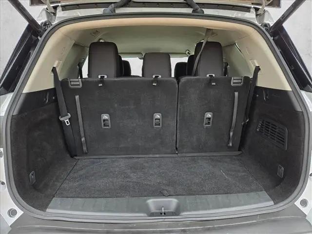 2025 Nissan Pathfinder SV FWD
