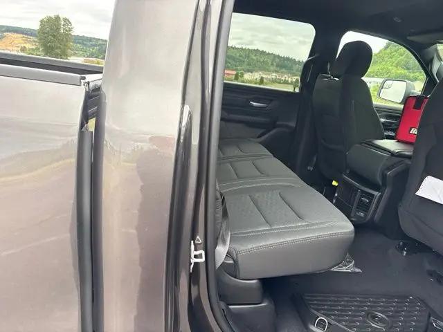 2026 Ram 1500 Tradesman Crew Cab 4x4 57 Box