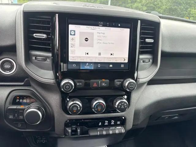 2026 Ram 1500 Tradesman Crew Cab 4x4 57 Box