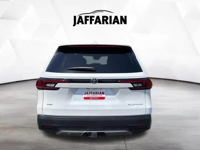 2026 Toyota Grand Highlander Platinum