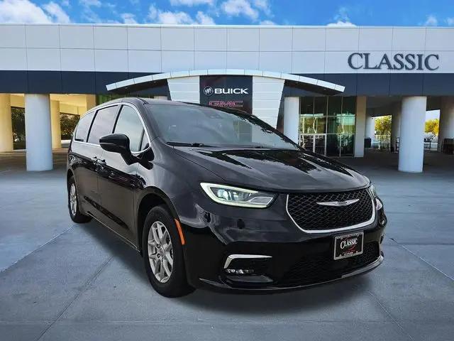2025 Chrysler Pacifica Select for sale in Arlington, TX