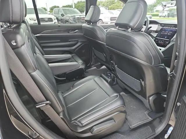 2024 Jeep Grand Cherokee L Limited 4x4