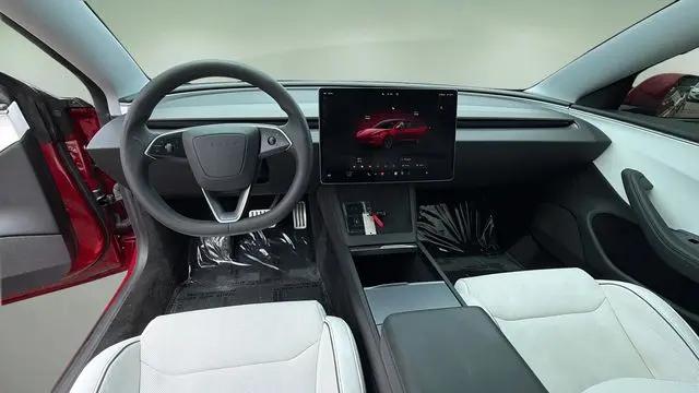 2024 Tesla Model 3 Performance All-Wheel Drive