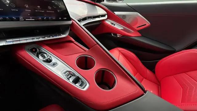 2026 Chevrolet Corvette Stingray Coupe, 2LT, RWD