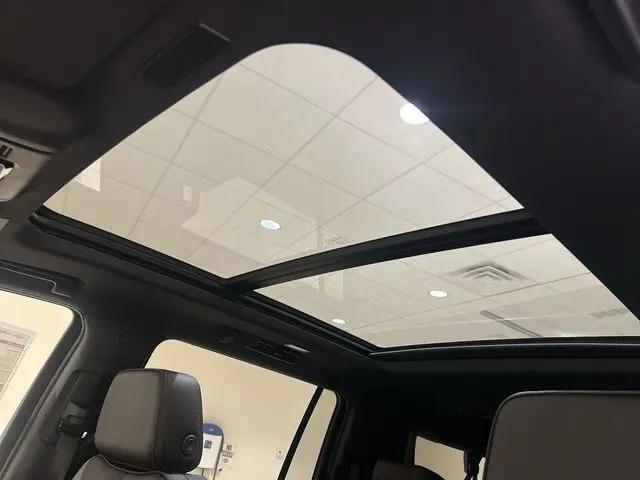2026 Chevrolet Suburban RST, 4WD