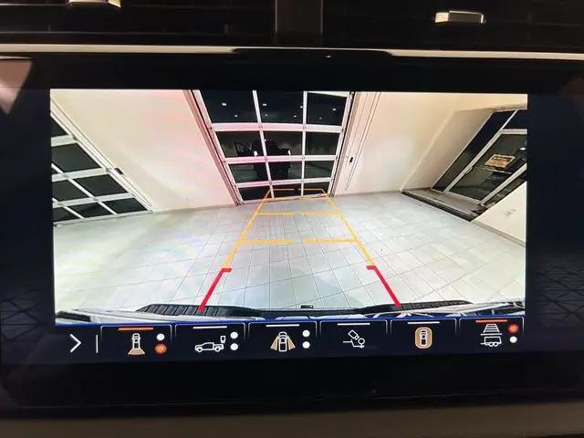 2026 GMC Sierra 2500HD Crew Cab, Standard Bed, AT4, 4WD