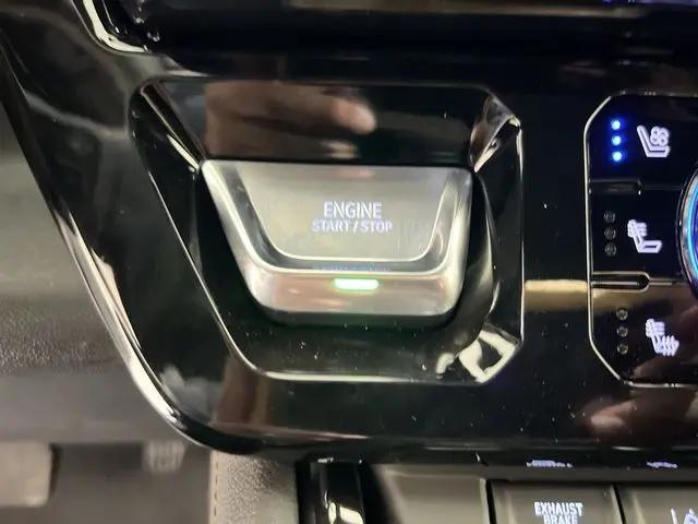 2026 GMC Sierra 2500HD Crew Cab, Standard Bed, AT4, 4WD