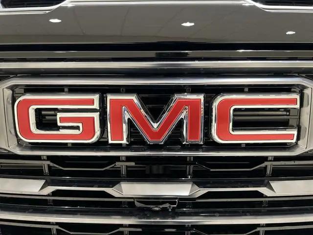 2026 GMC Sierra 2500HD Crew Cab, Standard Bed, AT4, 4WD