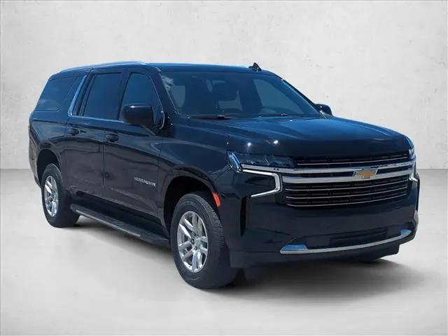 2023 Chevrolet Suburban 2WD LT
