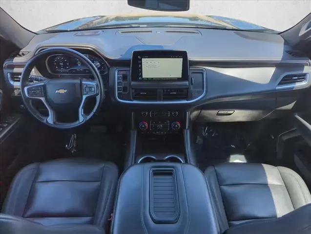 2023 Chevrolet Suburban 2WD LT