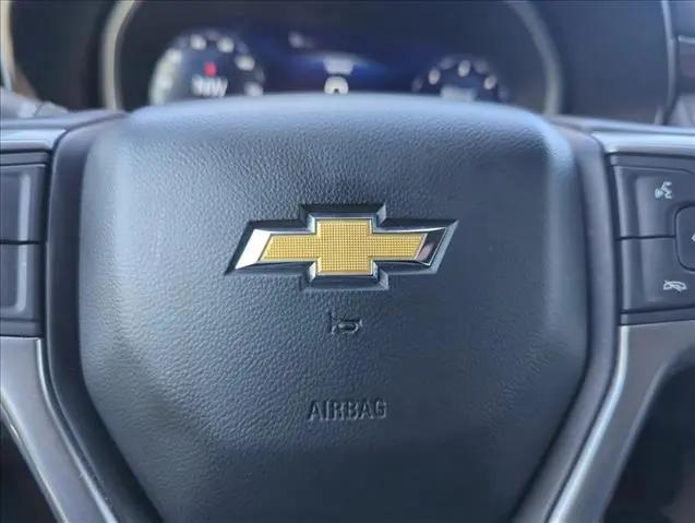 2023 Chevrolet Suburban 2WD LT