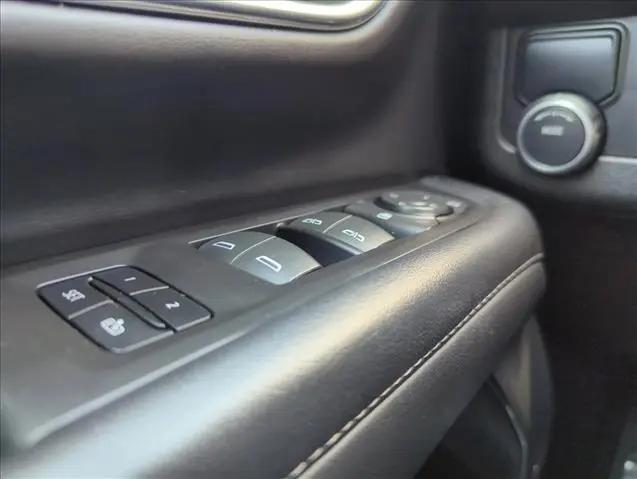 2023 Chevrolet Suburban 2WD LT