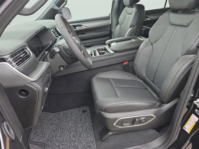 2026 Jeep Grand Wagoneer 85th Anniversary Edition 4x4
