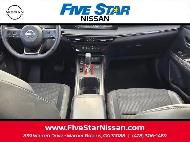 2025 Nissan Kicks SR FWD