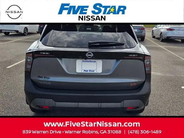 2025 Nissan Kicks SR FWD