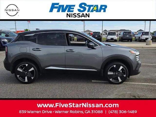 2025 Nissan Kicks SR FWD
