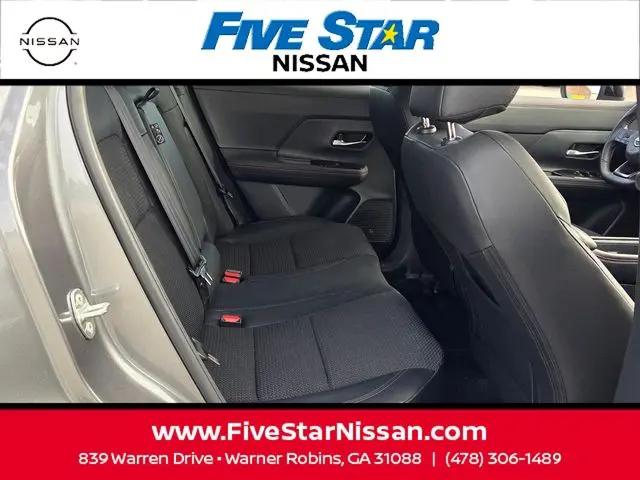 2025 Nissan Kicks SR FWD