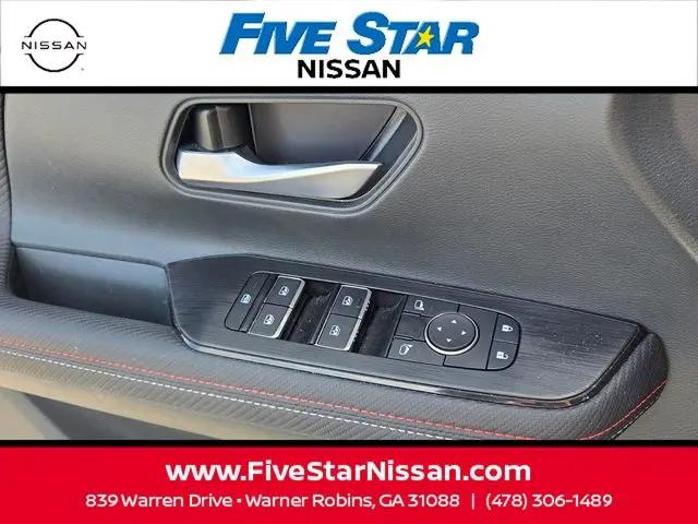 2025 Nissan Kicks SR FWD