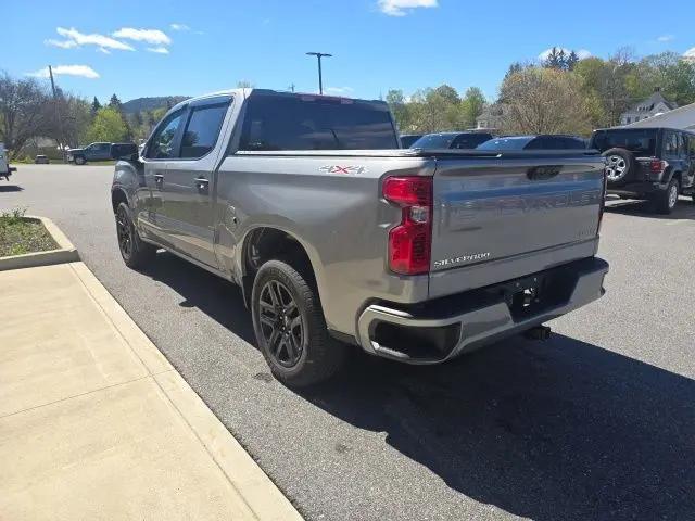 2024 Chevrolet Silverado 1500 4WD Crew Cab Short Bed Custom