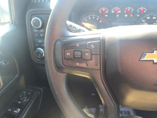 2024 Chevrolet Silverado 1500 4WD Crew Cab Short Bed Custom