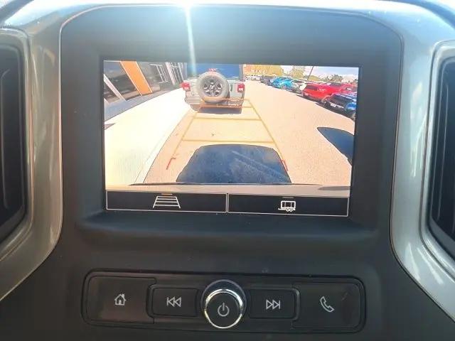 2024 Chevrolet Silverado 1500 4WD Crew Cab Short Bed Custom