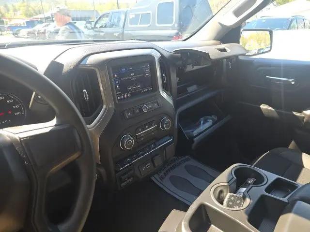 2024 Chevrolet Silverado 1500 4WD Crew Cab Short Bed Custom