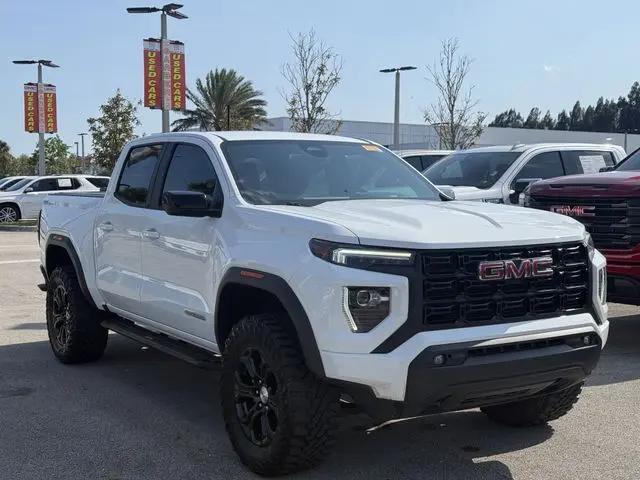 2023 GMC Canyon 4WD Crew Cab Short Box Elevation