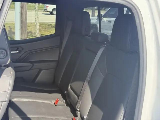 2023 GMC Canyon 4WD Crew Cab Short Box Elevation