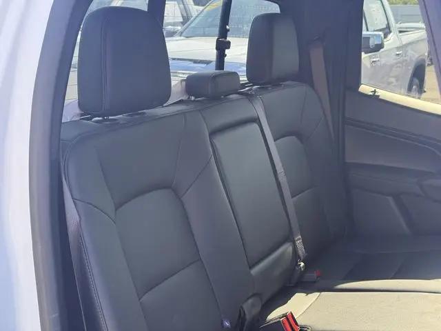 2023 GMC Canyon 4WD Crew Cab Short Box Elevation
