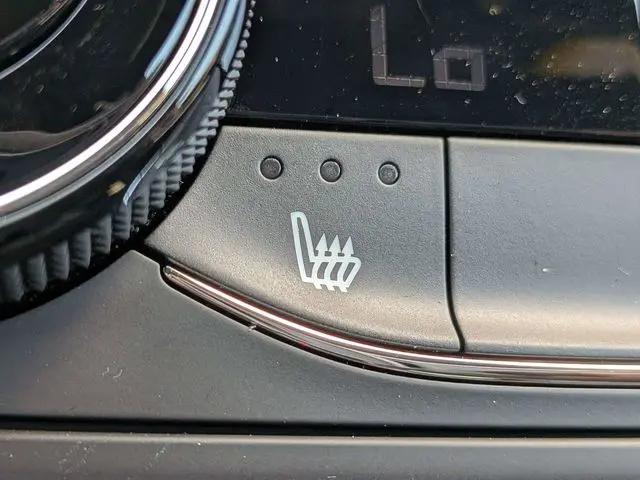 2026 Buick NV Preferred FWD