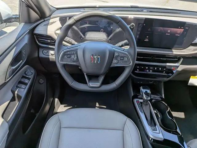 2026 Buick NV Avenir FWD