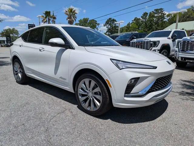 2026 Buick NV Avenir FWD
