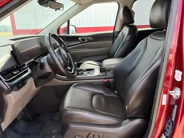 2025 Kia Carnival MPV LXS