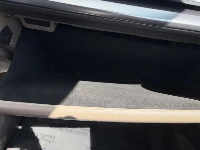 2025 Kia Carnival MPV LXS