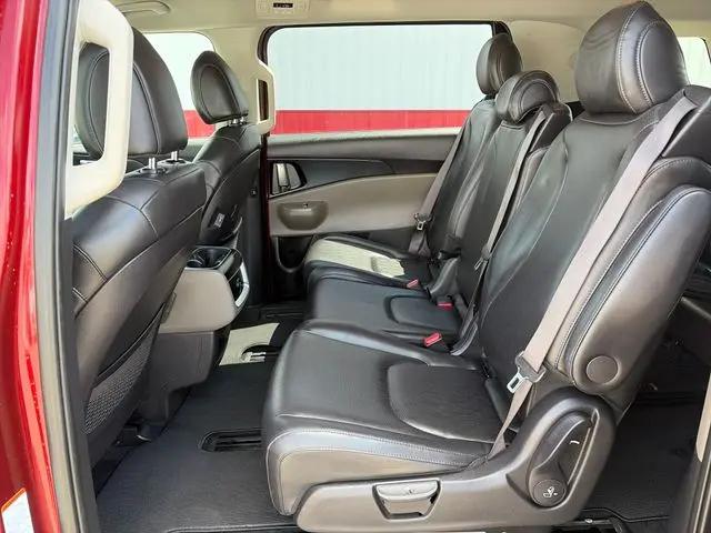 2025 Kia Carnival MPV LXS