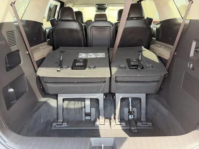 2025 Kia Carnival MPV LXS