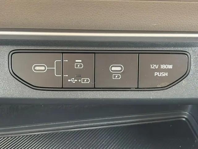 2025 Kia Carnival MPV LXS