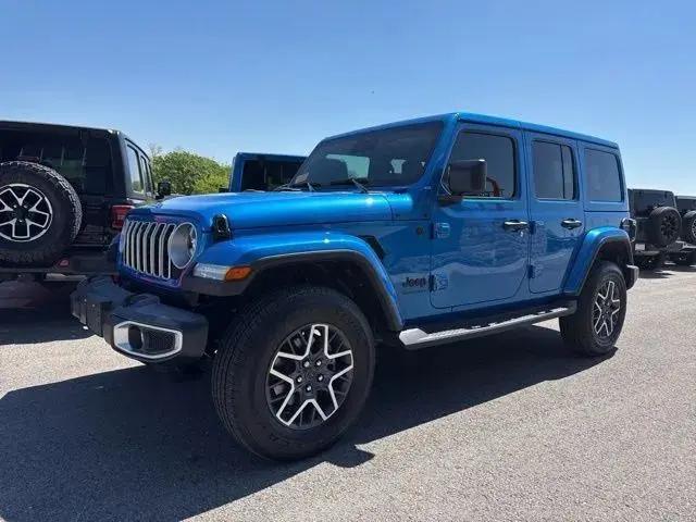 2025 Jeep Wrangler 4-Door Sahara 4x4