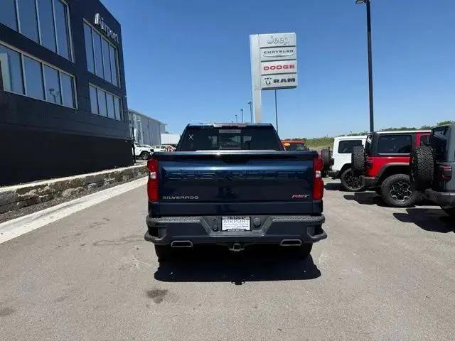2020 Chevrolet Silverado 1500 4WD Crew Cab Short Bed RST