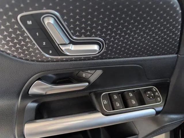 2025 Mercedes-Benz GLA-CLASS 4MATIC